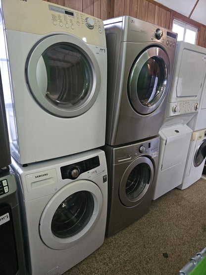 Laveuse à chargement frontal LG et Sécheuse Décors - Gris