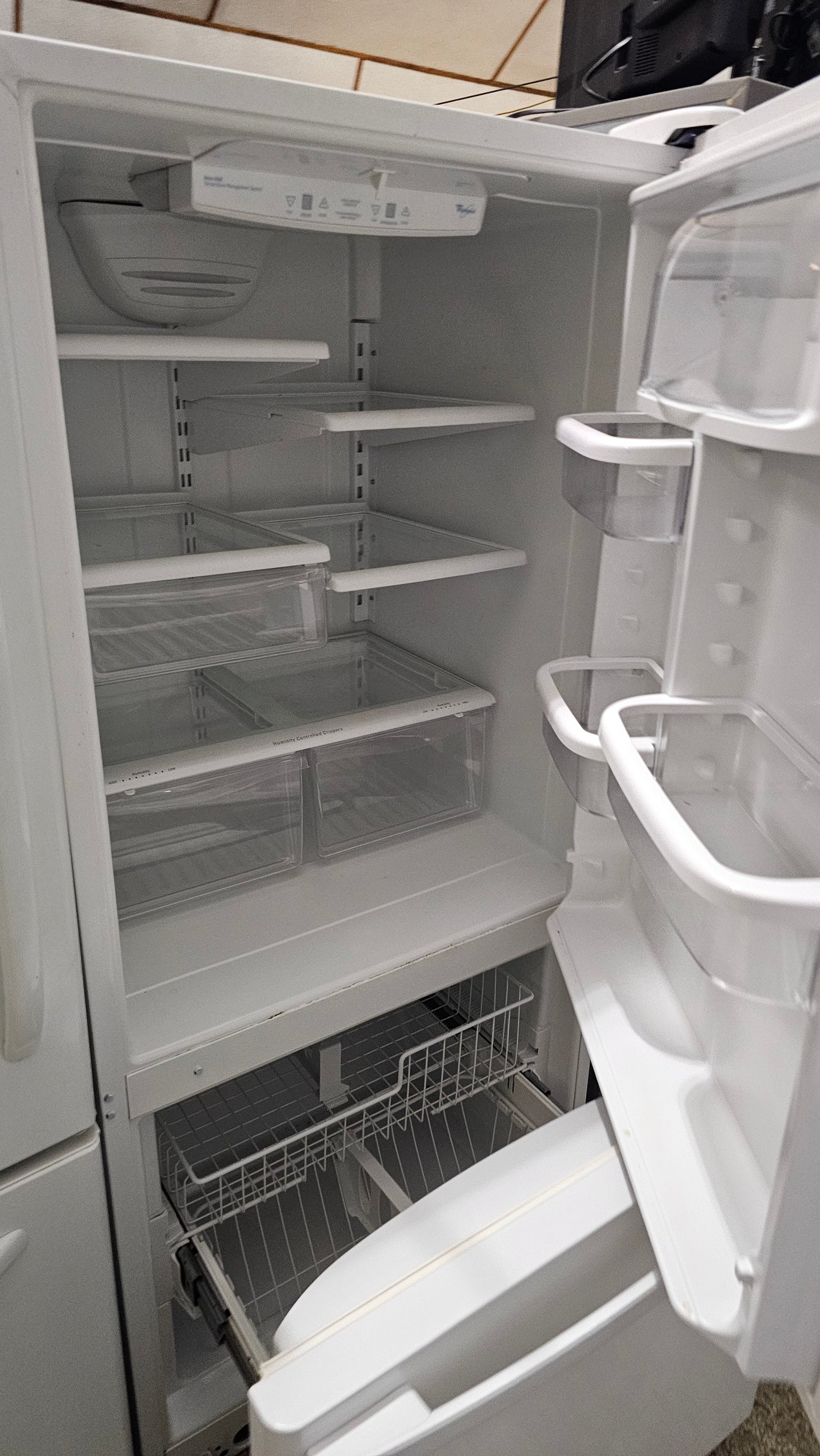 Whirlpool refrigerator - white SKU#1628