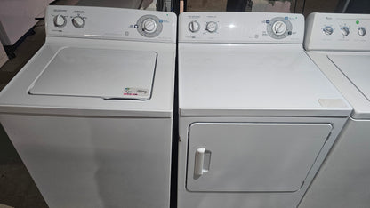 Laveuse à chargement supérieur GE et Sécheuse Ensemble – Blanc