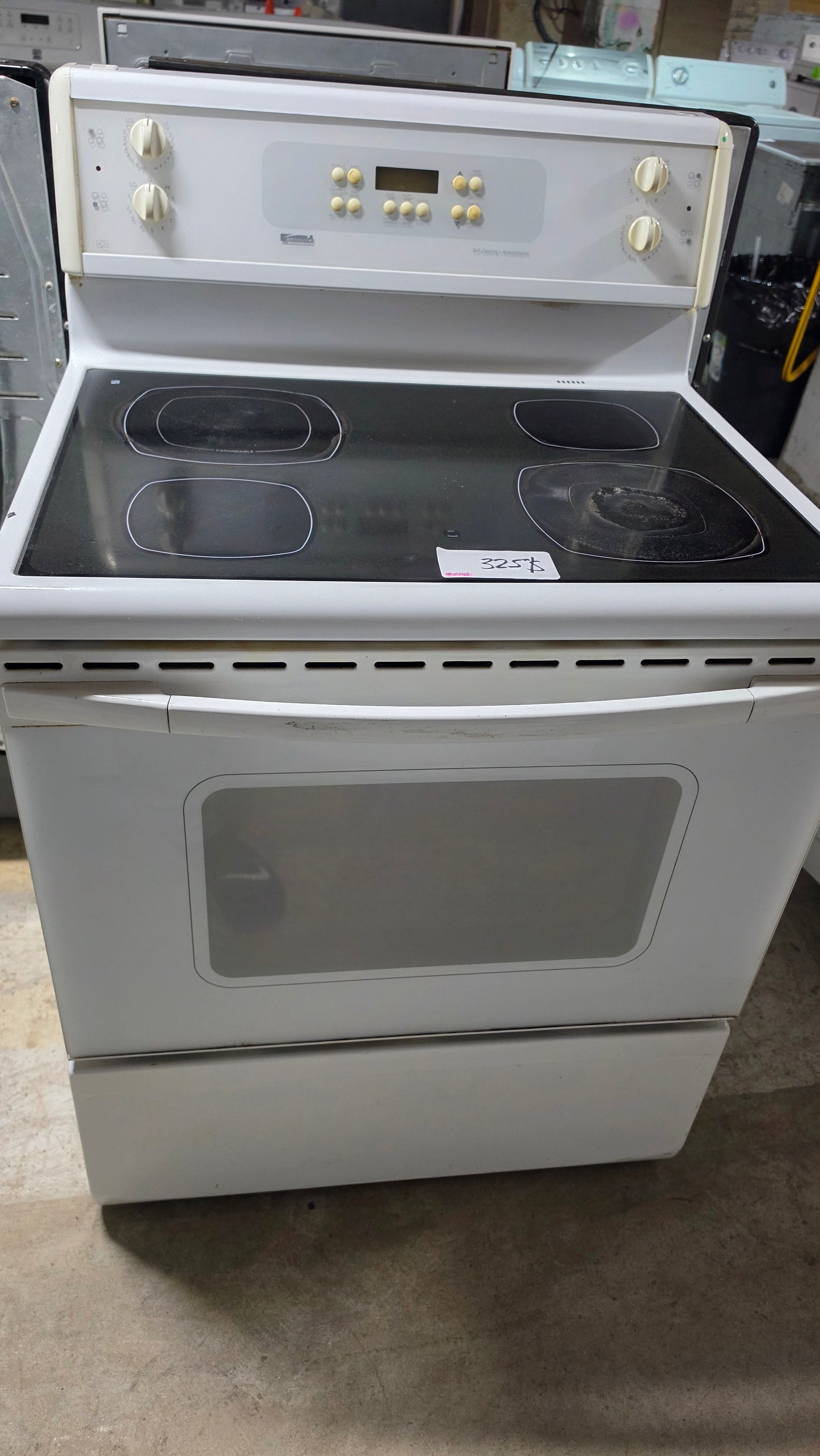 Kenmore stove - white SKU#2503