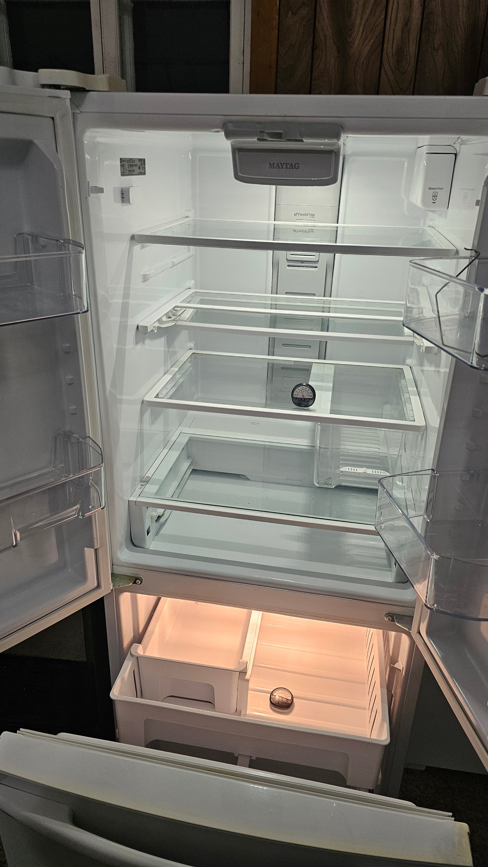 Réfrigérateur blanc Maytag, appareil usagé, inspecté