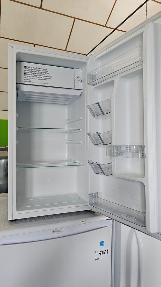 Mini-réfrigérateur Galanz - blanc