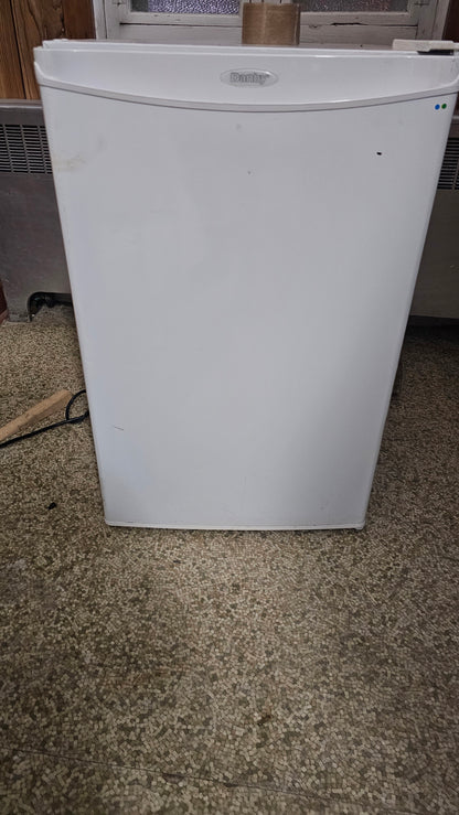Mini-réfrigérateur Danby - SKU blanc #1649