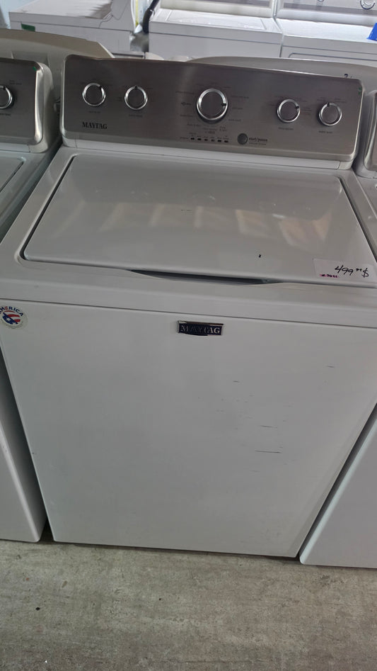 Maytag à chargement par le haut Machine à laver Photo du produit blanc