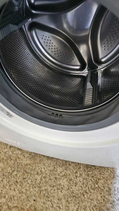 Samsung front load washer - white SKU#3657