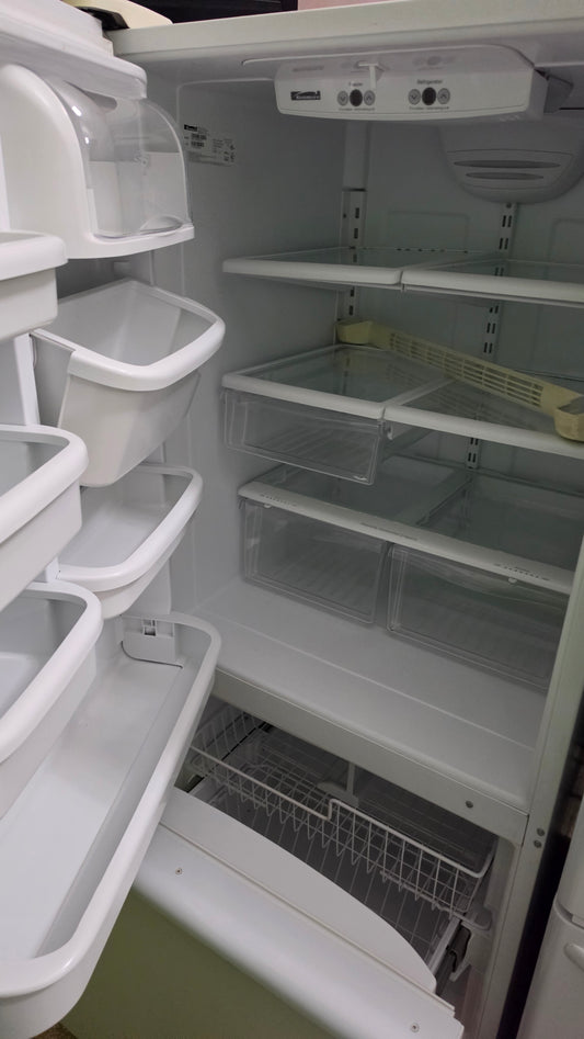 Kenmore refrigerator 30"X66.5"X27 - White SKU#1735