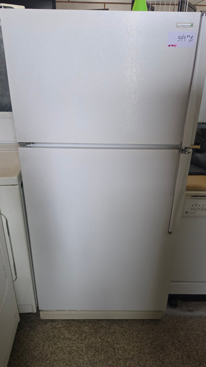 Hotpoint refrigerator 30.5"X66"X25"  - white SKU#1752