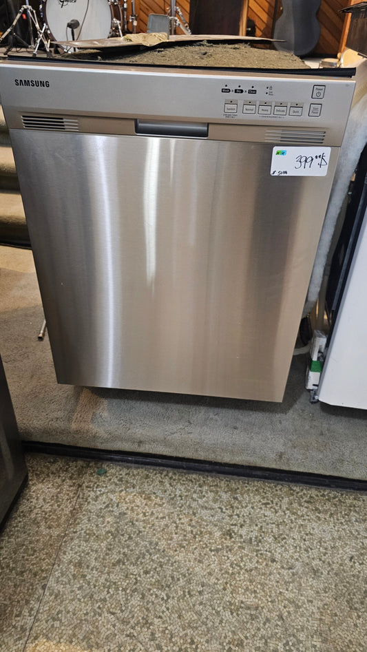 Samsung – Dishwasher – silver – Used - used dishwasher inspected and tested