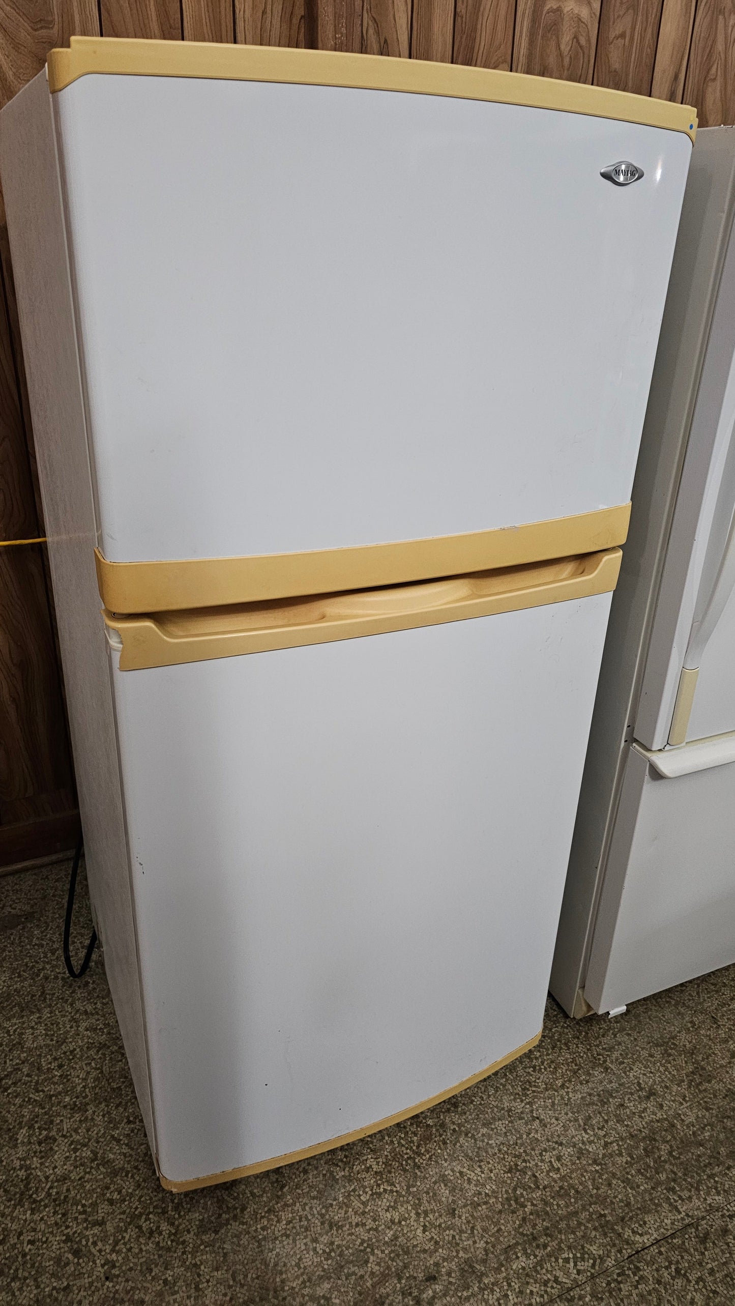 Maytag – Réfrigérateur – Blanc – Usagé – Appareil usagé inspecté et testé