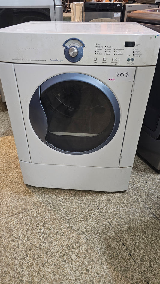 Frigidaire à chargement frontal Sécheuse - SKU blanc #4683