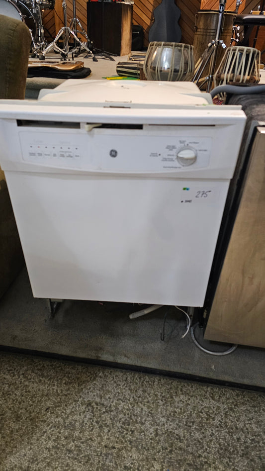 Ge dishwasher - white SKU#5083