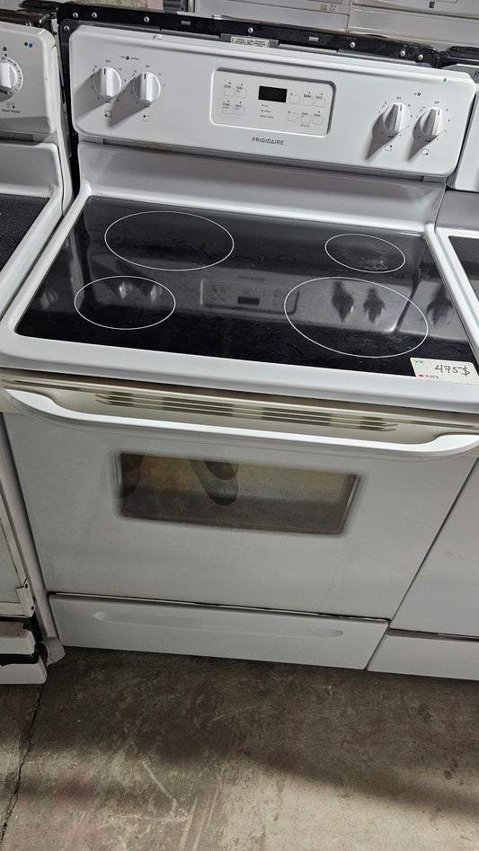Cuisinière Frigidaire - SKU blanc #2453