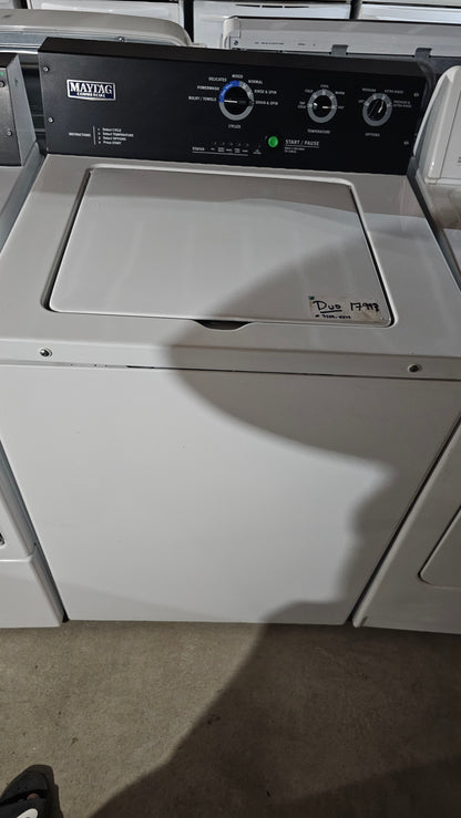 Laveuse et sécheuse Duo Maytag commerciales à chargement par le dessus - blanche